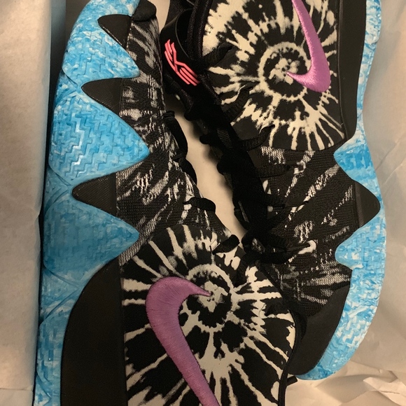 Nike Kyrie "All Star" (2018) - Picture 4 of 4